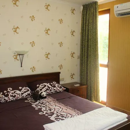 Katalina Apart-hotel
