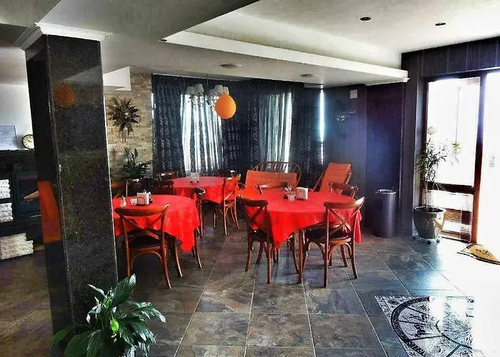 Katalina アパートホテル ヴァルナ