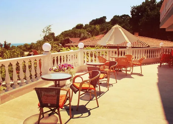 アパートホテル Katalina 4*