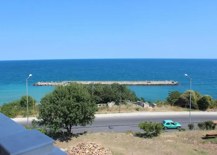 Katalina ヴァルナ